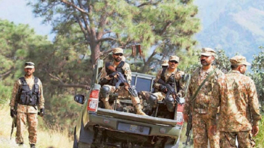 পাকিস্তানে সেনাবাহিনীর গাড়িতে বিস্ফোরণ : ৫ সেনা নিহত