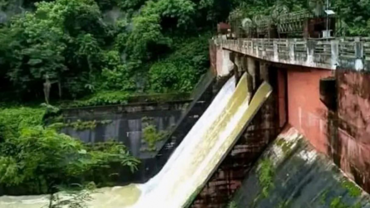 বাঁধের মুখ একা একা খুলে গেছে: ভারত