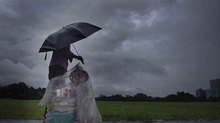 বৃষ্টি ঝরলেও বাড়বে তাপমাত্রা